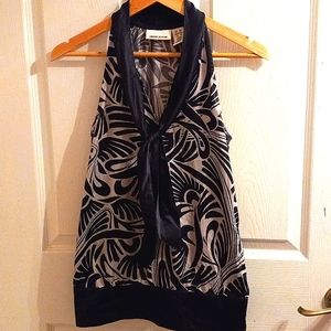 Beautiful beautiful DKNY blouse XS